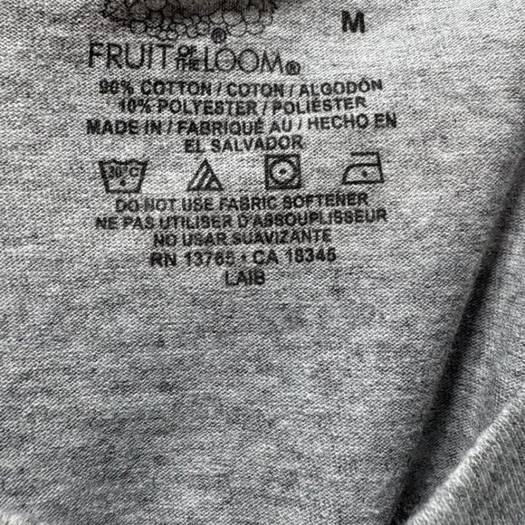 UNFAZED Men’s  Fishing Graphic T  shirt. Size M. NWOT - Picture 2 of 3